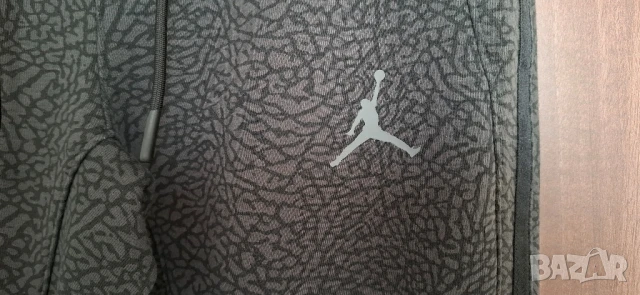 JORDAN Оригинален детски комплект (горнище и долнище) 12-14 г, снимка 10 - Детски комплекти - 50835195