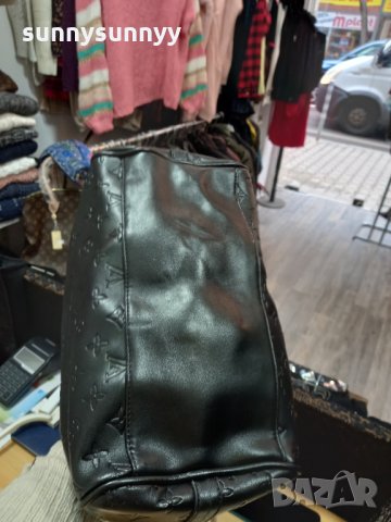 Louis Vuitton черна чанта 2, снимка 6 - Чанти - 34900206