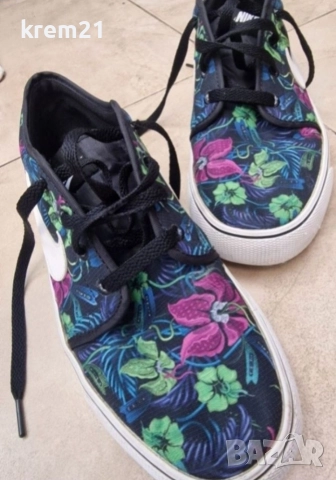 Nike Toki мъжки кецове номер 42.5, снимка 9 - Маратонки - 52801804