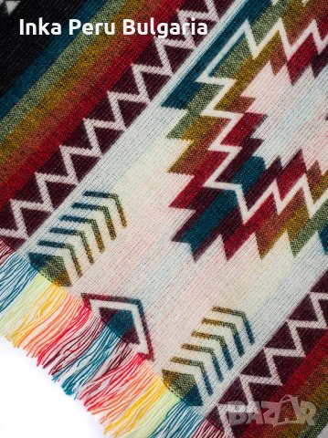 Автентичнo еквадорско унисекс вълнено пончо с геометрични фигури, различни цветове, снимка 4 - Пуловери - 35847465