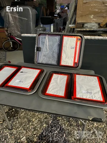 Оригинален прозорец плъзгащ (чисто нов) (Налични 3 броя) POLYPLASTIC ROXITE HOLLAND 