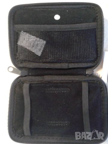 Чанта за GPS навигация HAMA 88511 4.3"и стойка за автомобил 4.3", снимка 4 - Други - 52323948