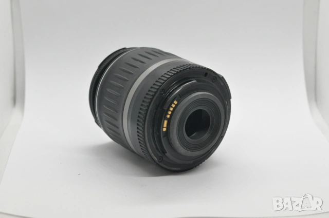 Обектив Canon EF-S 18-55mm f/3.5-5.6, снимка 3 - Обективи и филтри - 53288816