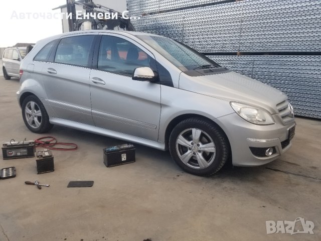 Мерцедес Бкласа Mercedes Bklas турбо бензин на части, снимка 3 - Автомобили и джипове - 42969353