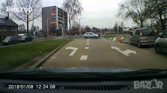 Комплект камери за автомобил-видеорегистратор- предна и задна с Full HD, снимка 2 - Аксесоари и консумативи - 28853684