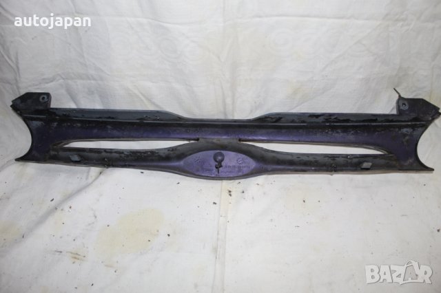 Предна решетка Форд мондео 2.0дохц мк1 93г Ford mondeo 2.0dohc mk1 1993, снимка 3 - Части - 43312090