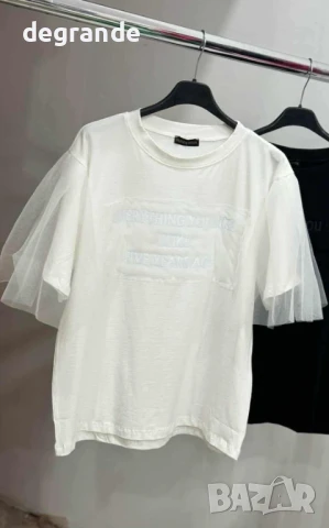 Бяла дамска тениска с ефектни ръкави