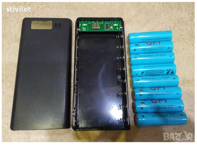 Power Bank Кутия за 8 бр.18650 батерии + фенер НОВО, снимка 7 - Други - 52095632