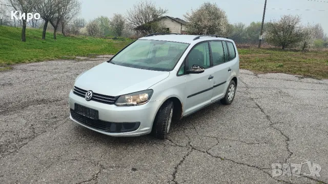 VW Touran 1.6 TDi НА ЧАСТИ, снимка 3 - Автомобили и джипове - 49654028