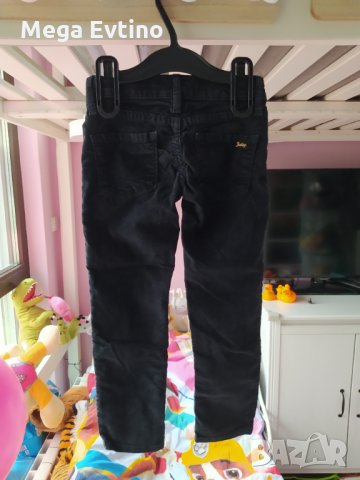 Детски панталон Juicy Couture 110 см, снимка 3 - Детски панталони и дънки - 32557917
