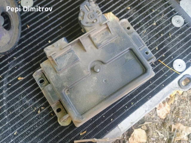 Блок за управление на двигателя Citroen Berlingo I II Peugeot Partner I II 1.9 D DW8 9650359580 9661