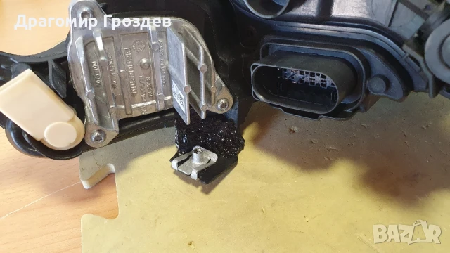 Оригинален IQ.LIGHT десен фар за VW GOLF VIII / Фолксваген Голф 8 (2019-2024), снимка 13 - Части - 51025844