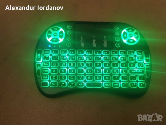 Безжична клавиатура MINI KEYBOARD backlit, Светеща, Тъчпад, Черен, снимка 1 - Клавиатури и мишки - 47977598