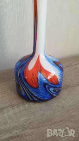 Винтидж ваза от опалово стъкло ,70-те години на миналия век, снимка 2 - Други ценни предмети - 53405256
