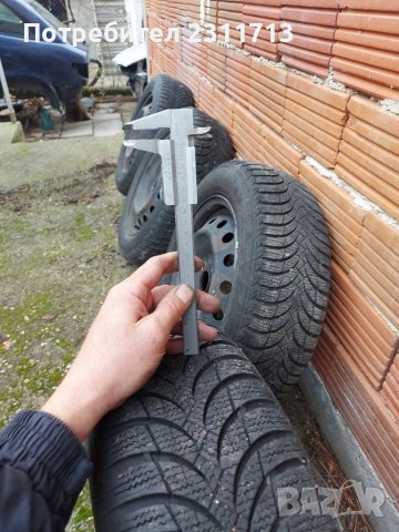 Джанти със Зимни гуми Nexen 185/60/15 за Тойота ,Сузуки, снимка 7 - Гуми и джанти - 38788284