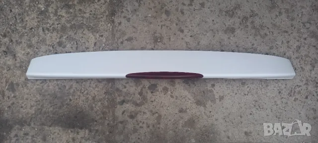 Спойлер заден капак Mercedes Vaneo W414, снимка 2 - Части - 48384289