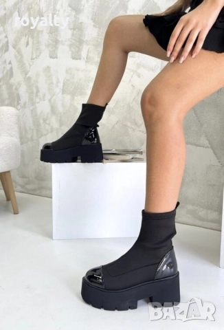 Боти на платформа - черен неопрен и лак, снимка 2 - Маратонки - 51943926