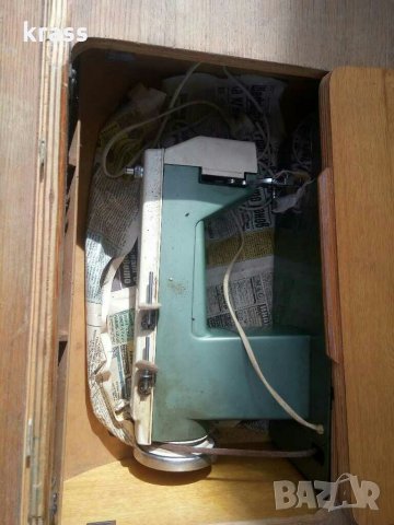 Стари антики работещи , снимка 4 - Шевни машини - 29065377