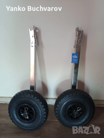 Транцеви колела за надуваема лодка, снимка 1