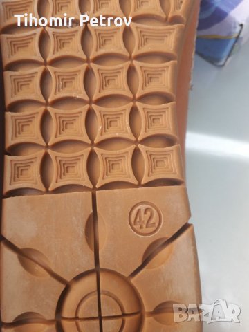 Дамски обувки 42