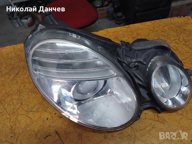 фар десен за Мерцедес е221 ЕВО 2010 година оригинал, ксенон, работещ ,.много здрав, почти нов 