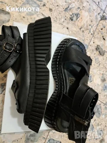 Дамски сандали, снимка 2 - Сандали - 47295603