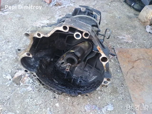 Ръчна скоростна кутия за Audi 80 Avant B4 (09.1991 - 01.1996), , снимка 3 - Части - 48519088