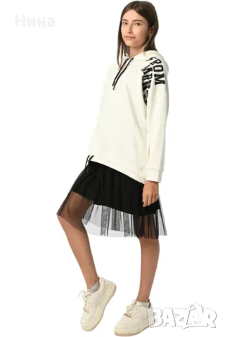 Уникална рокля + худи от Marions, снимка 3 - Детски рокли и поли - 47884701