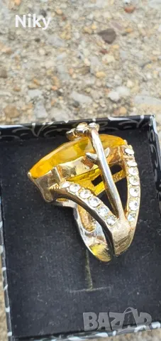 Бижута с камъни , снимка 5 - Бижутерийни комплекти - 47774238