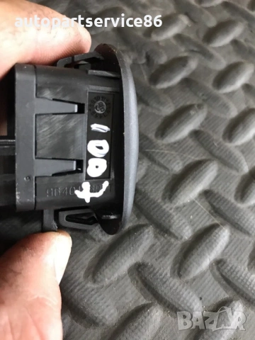 копче за електрически стъкла за Peugeot 1007 1.6 десен волан (2005-2010) 96401469XT, снимка 3 - Части - 53533586