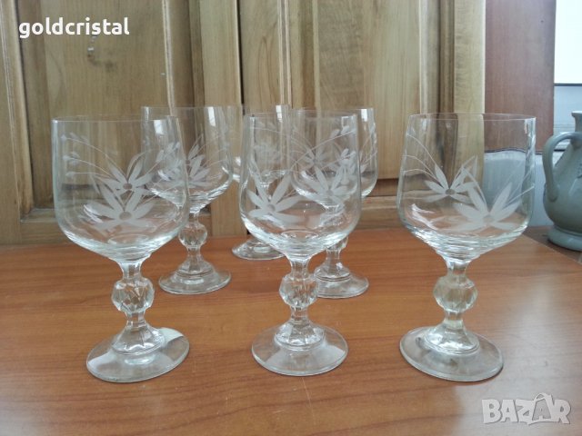Ретро стъклени чаши гравирани , снимка 1 - Антикварни и старинни предмети - 37348216