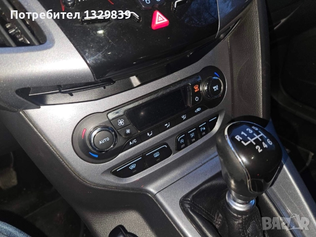 Ford Focus 1,6 Turbo, снимка 13 - Автомобили и джипове - 52653864