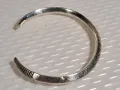 твърда отворена сребърна гривна , снимка 2