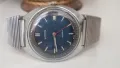 Vintage механичен часовник Wostok , снимка 1