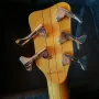 Продавам бас китара WARWICK TUMB 5 струни купил съм го чисто нов пръв и единствен собственик, снимка 4