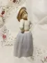 порцеланова статуетка , снимка 4