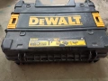 Куфар Dewalt , снимка 1