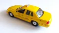 Amercom New York City Taxi Ford Crown Victoria 1992 - 1:43 , снимка 3