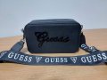 Черна чанта Guess код DS624, снимка 1 - Чанти - 36503617