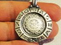 Сребърен синджир със сребърен медальон с вечния календар на Маите, обгърнат от 12-те зоди, снимка 1