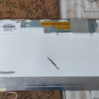 Матрица 15,6 лампова гланц LTN156AT01 Samsung, снимка 2 - Части за лаптопи - 44054012