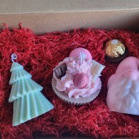 Промо!Подаръчни Коледни кутии с ръчно изработени ароматни соеви свещи , снимка 5 - Декорация за дома - 43488126
