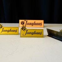 Junghans швейцарска табелка с лого. , снимка 2 - Антикварни и старинни предмети - 28421026