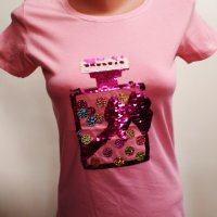 Розова дамска тениска с въртящи се пайети във форма на шише, снимка 2 - Тениски - 32841018