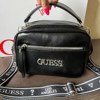 Нова дамска чанта Guess, снимка 3 - Чанти - 40170524