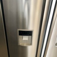 хладилник с диспенсър ,AEG’ S93880KMX3 No Frost, снимка 1 - Хладилници - 44003475
