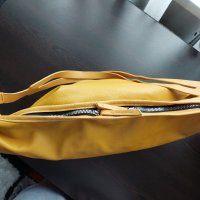 Дамска нова чанта цвят горчица , снимка 5 - Чанти - 40716640