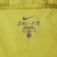 Nike DRI-FIT Manchester United Shorts оригинални гащета L Найк шорти, снимка 5 - Спортни дрехи, екипи - 36949104
