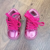 Обувки за бебе момиче , снимка 2 - Бебешки обувки - 37951761
