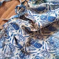 Елегантна блузка бутик Мария, снимка 1 - Корсети, бюстиета, топове - 37514197